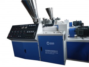 Máquina de producción de tubos de PVC