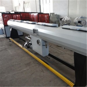 PE pipe production machine